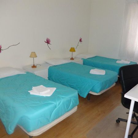 Residence Metro-Alameda Lisbon Luaran gambar