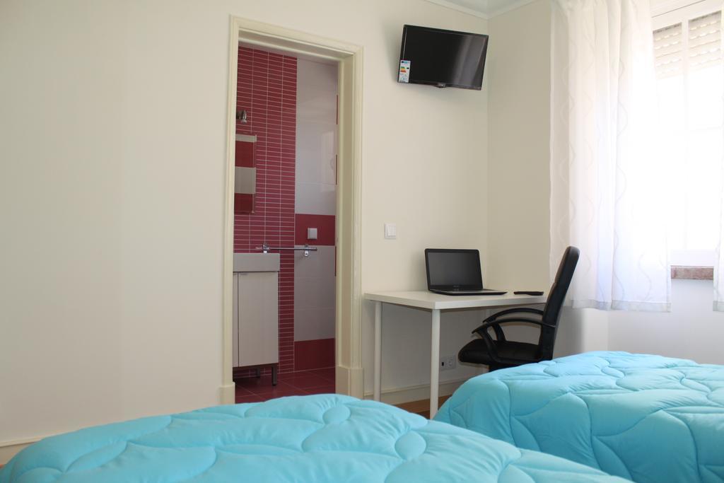Residence Metro-Alameda Lisbon Bilik gambar
