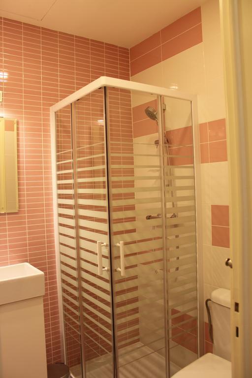 Residence Metro-Alameda Lisbon Luaran gambar