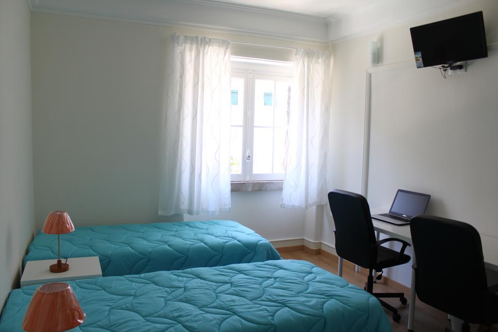 Residence Metro-Alameda Lisbon Luaran gambar