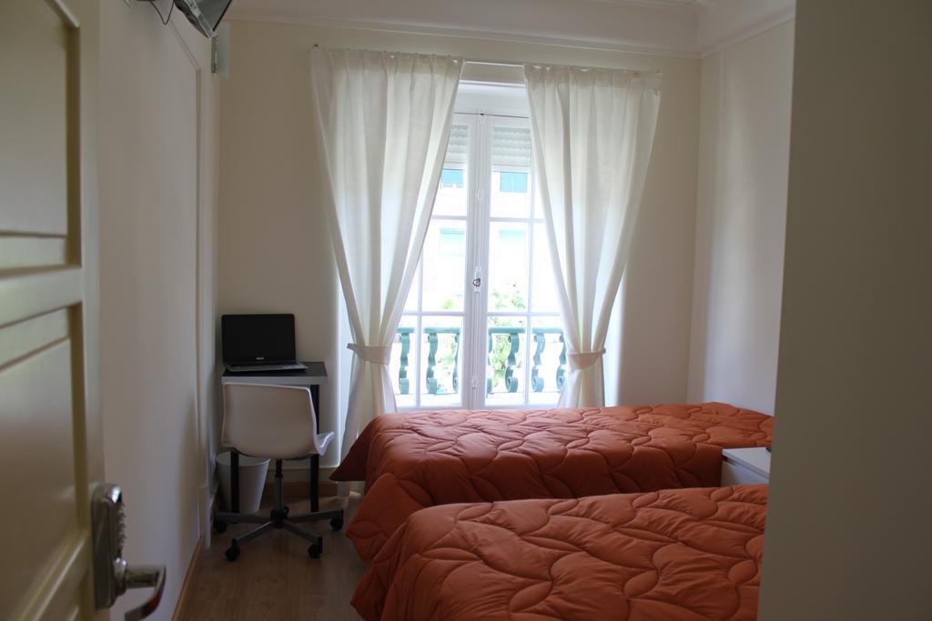 Residence Metro-Alameda Lisbon Luaran gambar